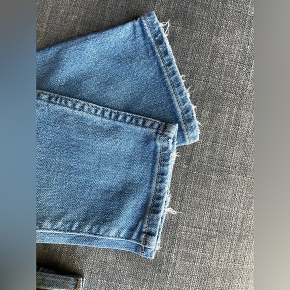 MADEWELL 10" High-Rise Skinny Jeans in Dewitt Wash:Button-Front TENCEL Denim - Picture 9 of 16